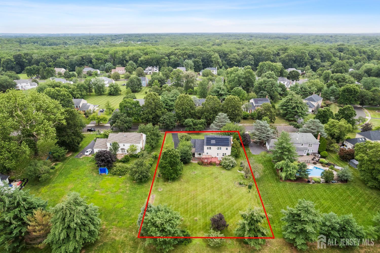 West Windsor, New Jersey 08550, United States, 4 Bedrooms Bedrooms, ,3 BathroomsBathrooms,Residential,Coming Soon,169062