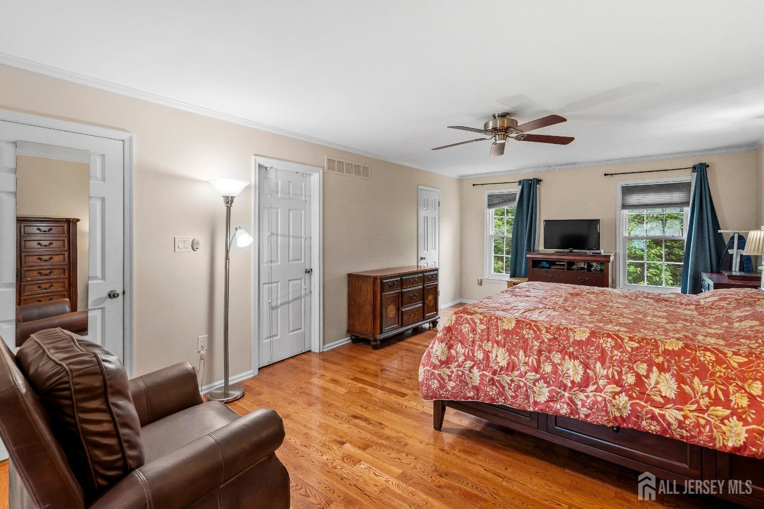 West Windsor, New Jersey 08550, United States, 4 Bedrooms Bedrooms, ,3 BathroomsBathrooms,Residential,Coming Soon,169062