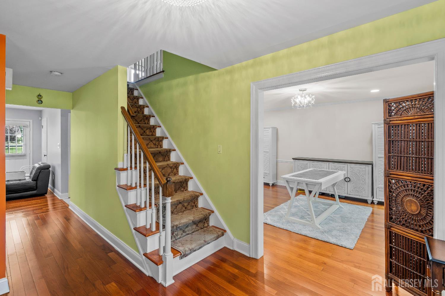 West Windsor, New Jersey 08550, United States, 4 Bedrooms Bedrooms, ,3 BathroomsBathrooms,Residential,Coming Soon,169062