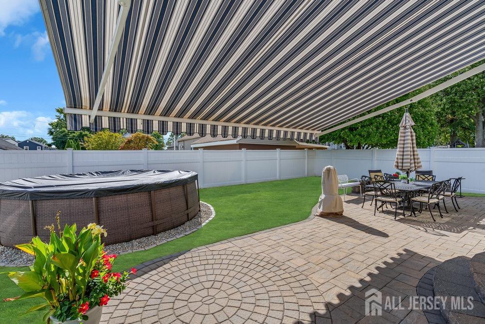 8 Harmony Way, Sewaren, New Jersey image 5