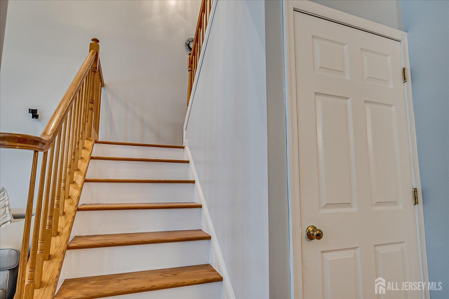 7 Cambridge Court, East Brunswick, New Jersey image 32