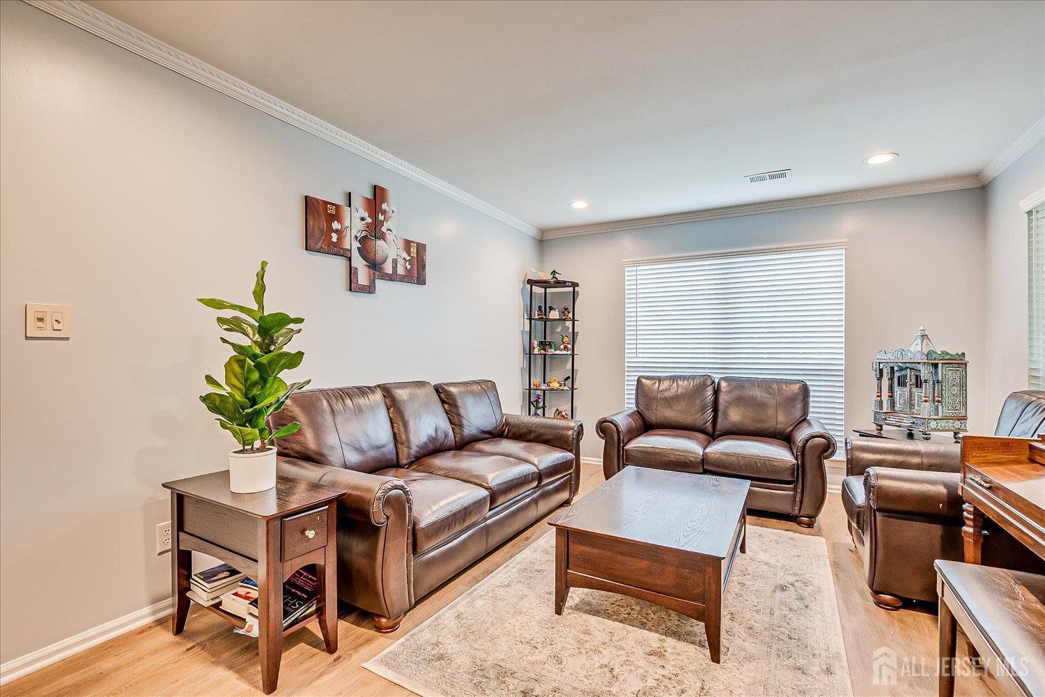 7 Cambridge Court, East Brunswick, New Jersey image 15
