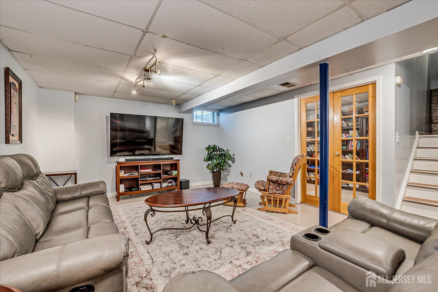 7 Cambridge Court, East Brunswick, New Jersey image 46