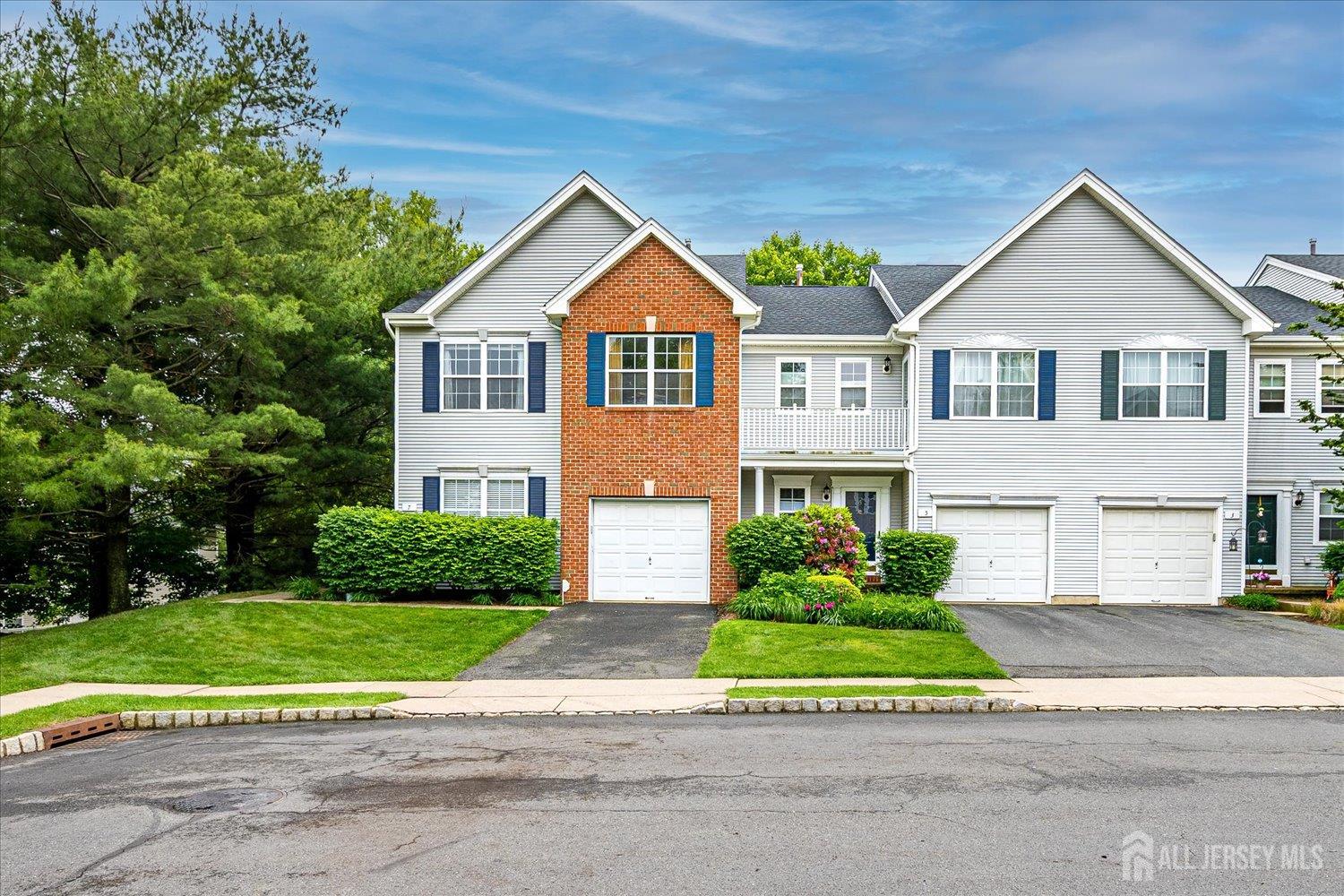 7 Cambridge Court, East Brunswick, New Jersey image 1