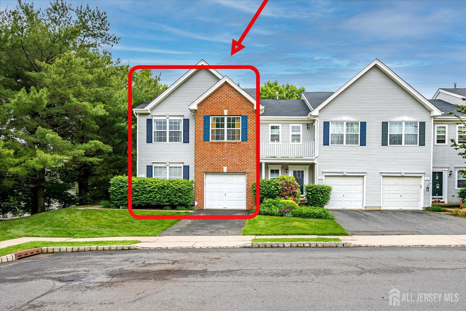 7 Cambridge Court, East Brunswick, New Jersey image 2
