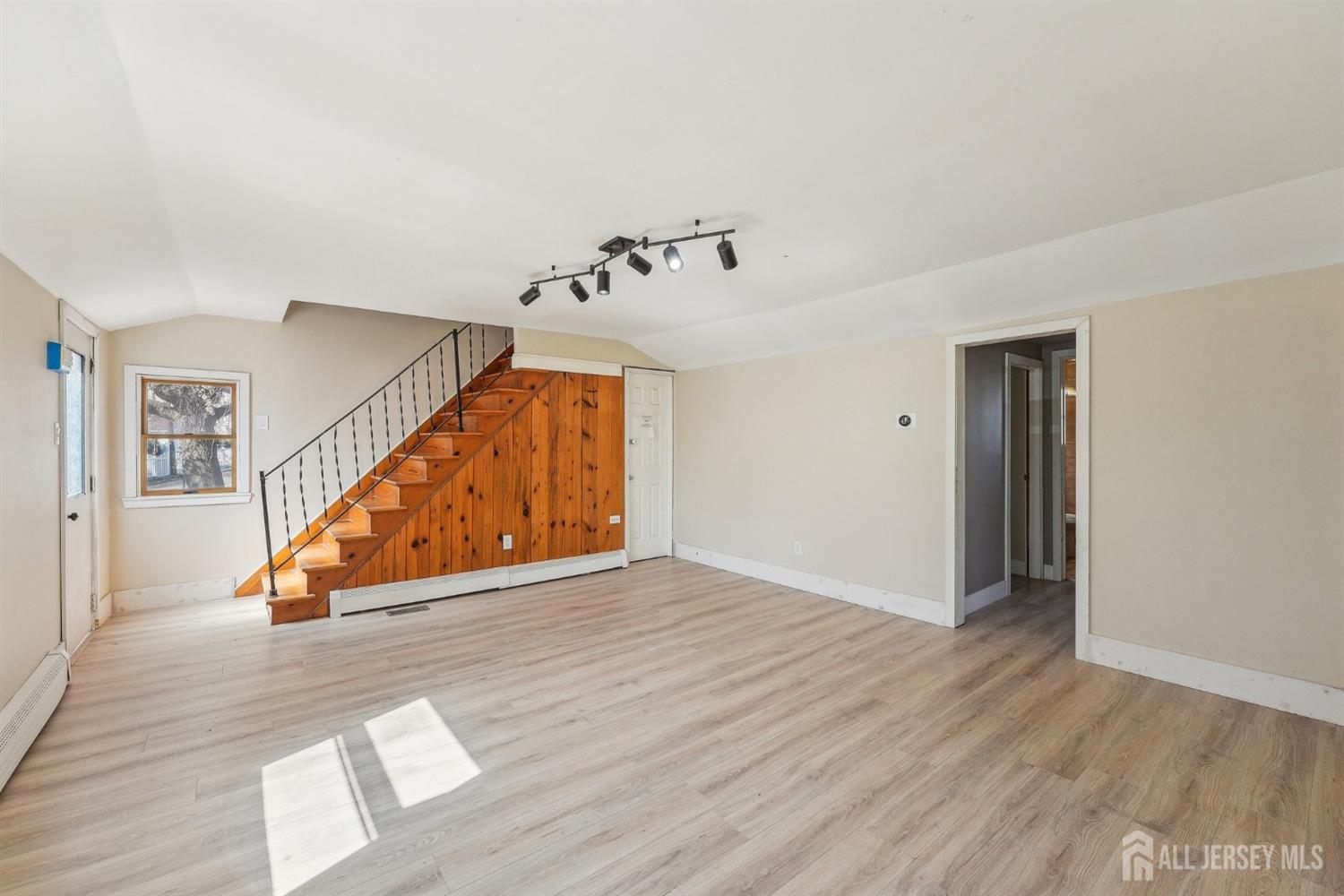 114 Pine Island Terrace, Old Bridge, New Jersey image 3