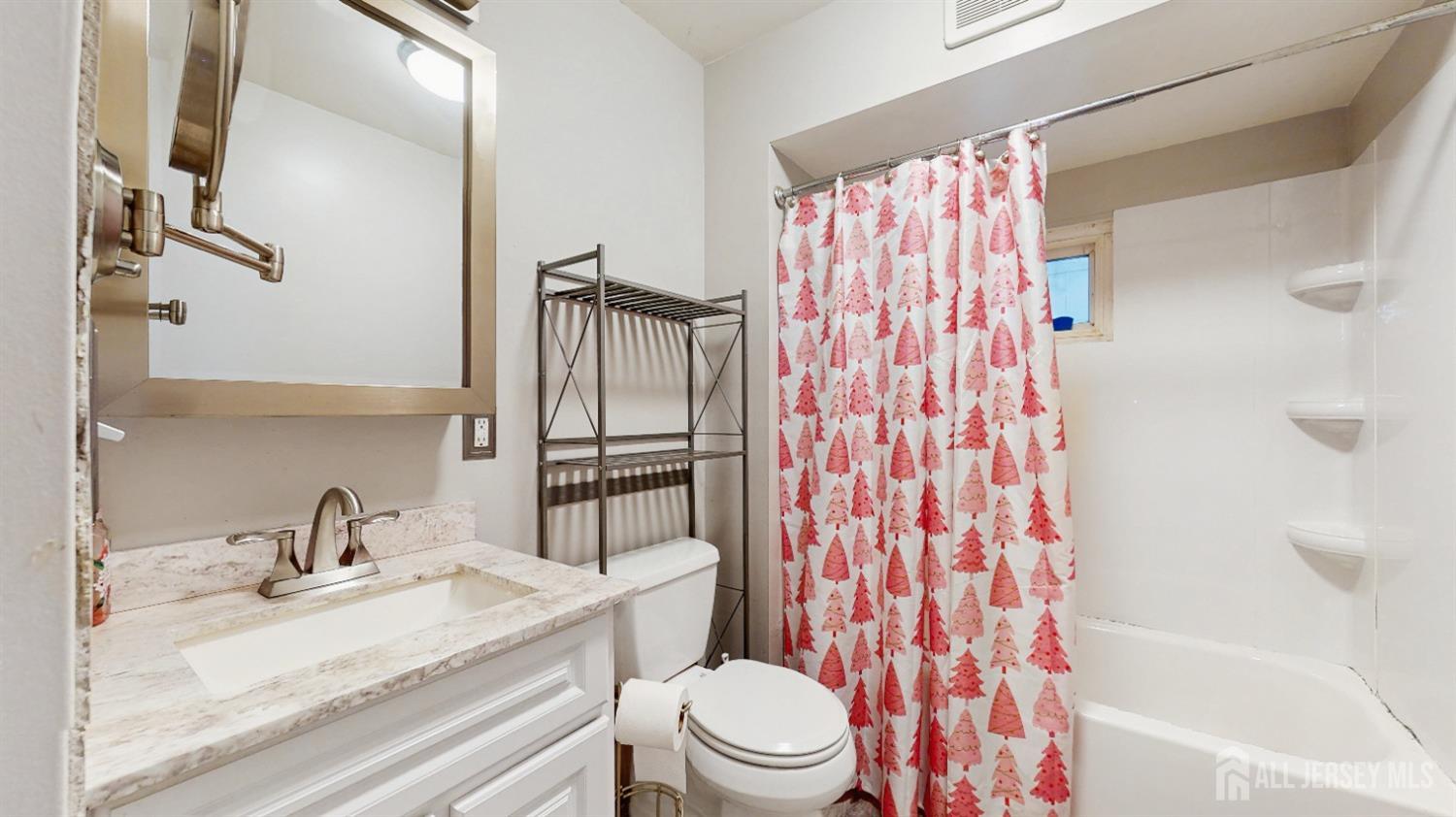 811 Shore Concourse, Keyport, New Jersey image 14