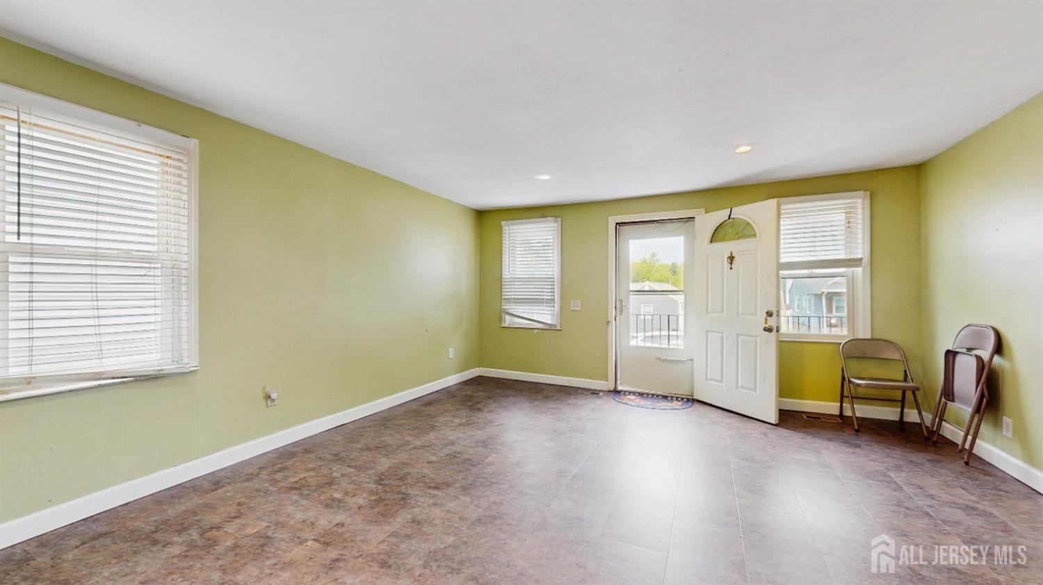 811 Shore Concourse, Keyport, New Jersey image 6