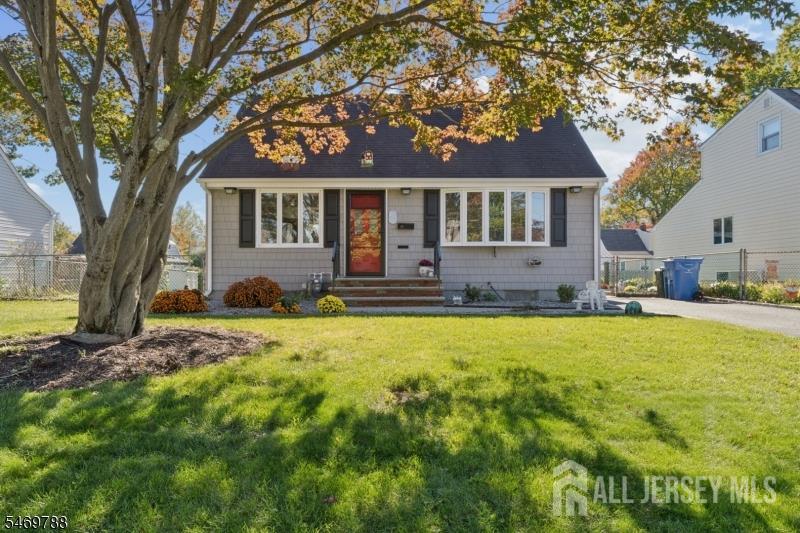 147 Robert Place