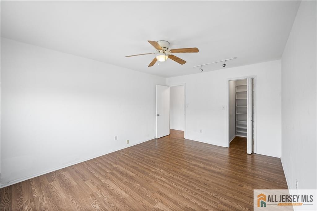 221 Orlando Street, Edison, New Jersey image 19