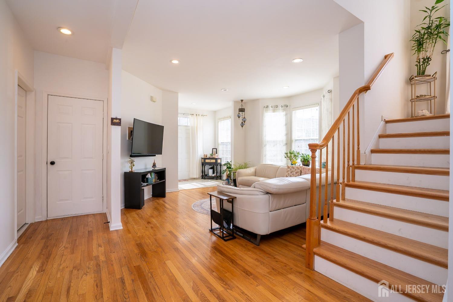 35 Frost Lane, Hightstown, New Jersey image 11