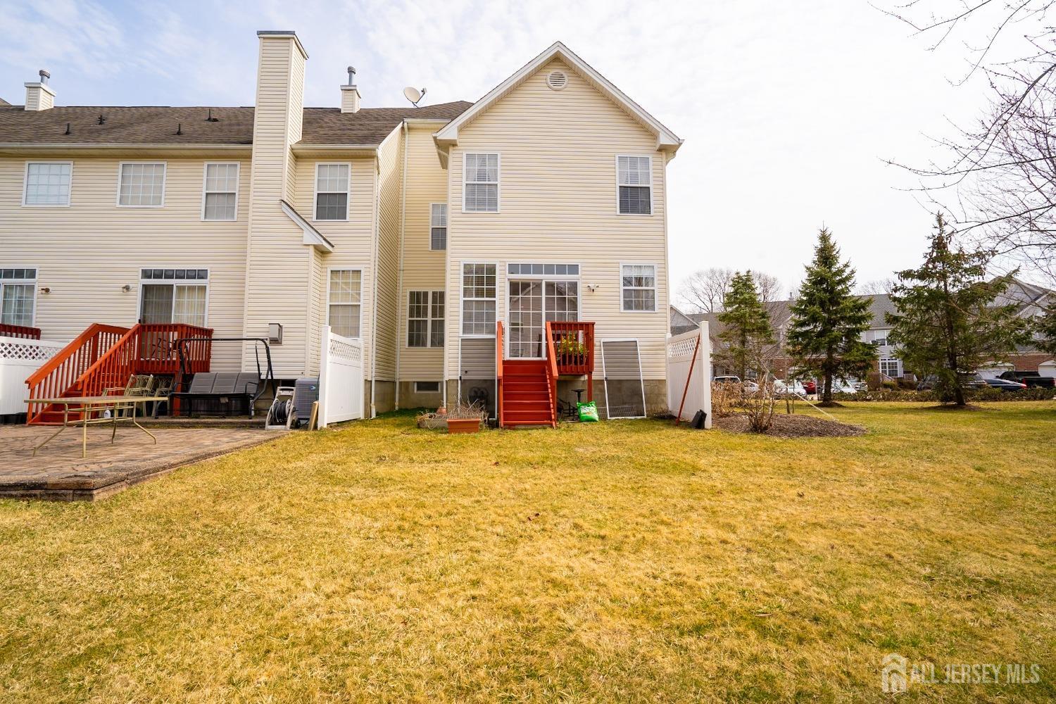 35 Frost Lane, Hightstown, New Jersey image 4