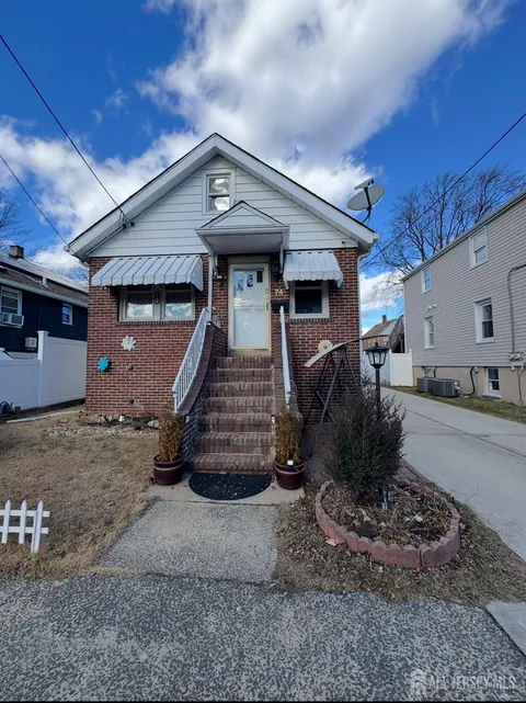 74 Spring Street, Woodbridge Proper, NJ 07095 - MLS#: 2512135R