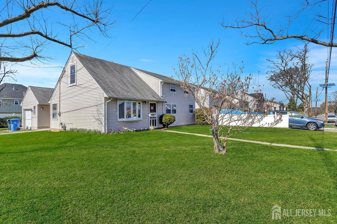 109 S Harrison Avenue, Iselin, New Jersey image 3