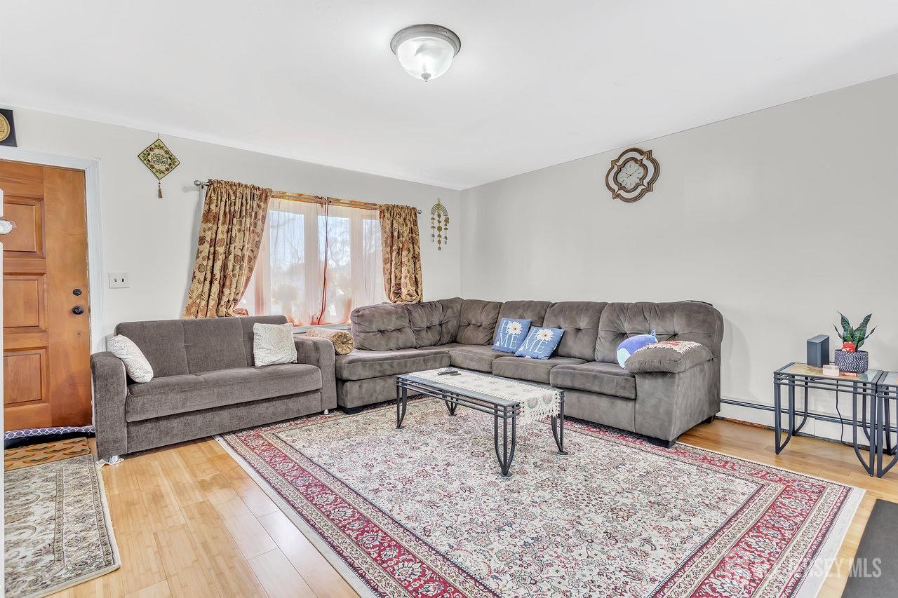 109 S Harrison Avenue, Iselin, New Jersey image 5