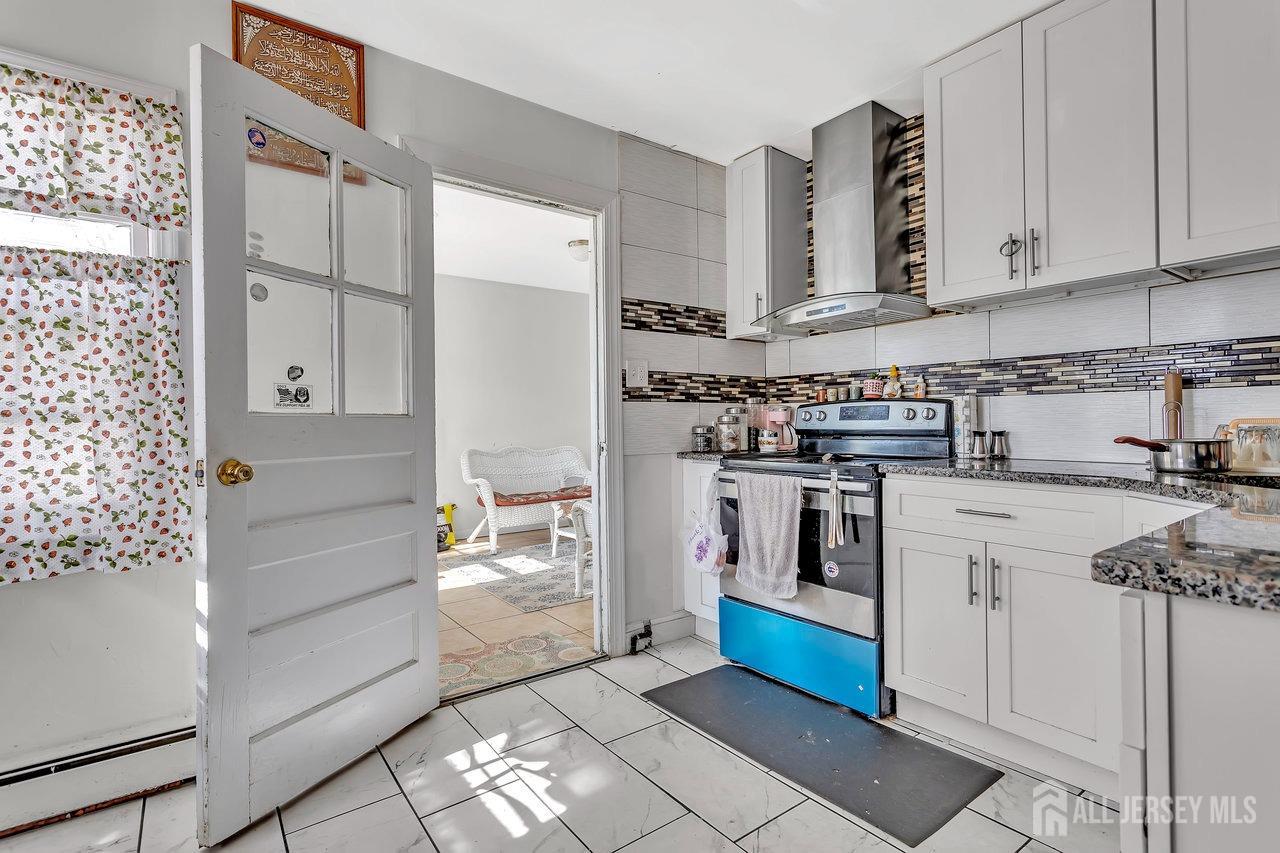109 S Harrison Avenue, Iselin, New Jersey image 11