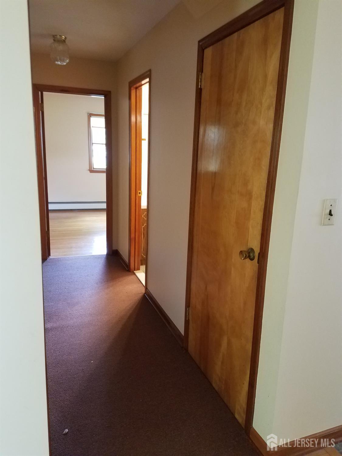 Photo 1 of 31 — 6 South Middlebush Road, Franklin Twsp, NJ 08873