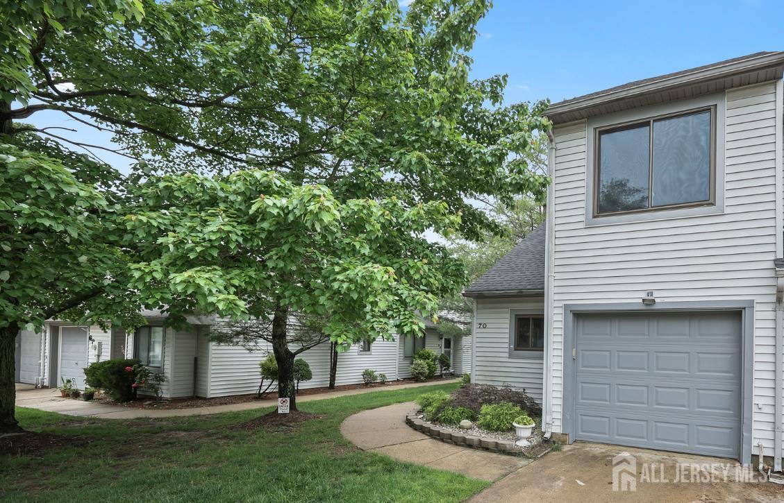70 Lexington Circle, Old Bridge, New Jersey image 5
