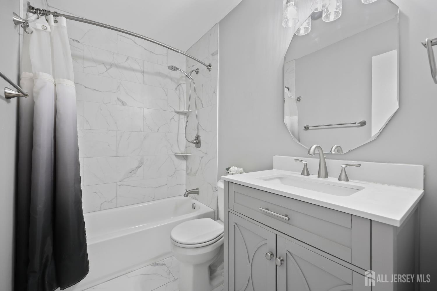 70 Lexington Circle, Old Bridge, New Jersey image 25