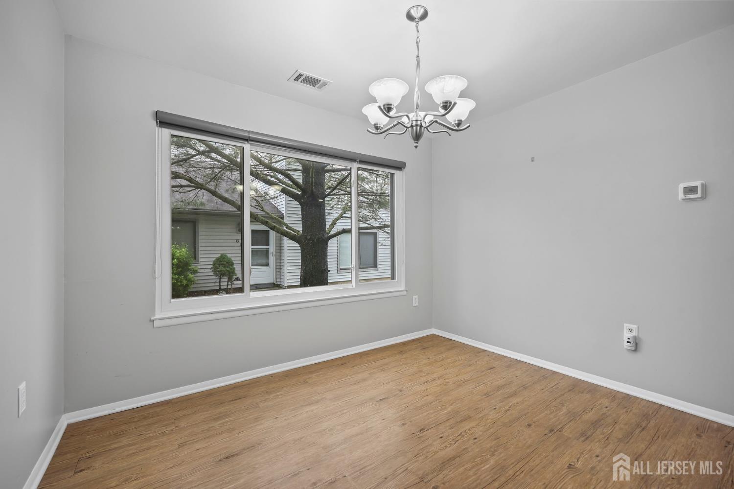 70 Lexington Circle, Old Bridge, New Jersey image 18