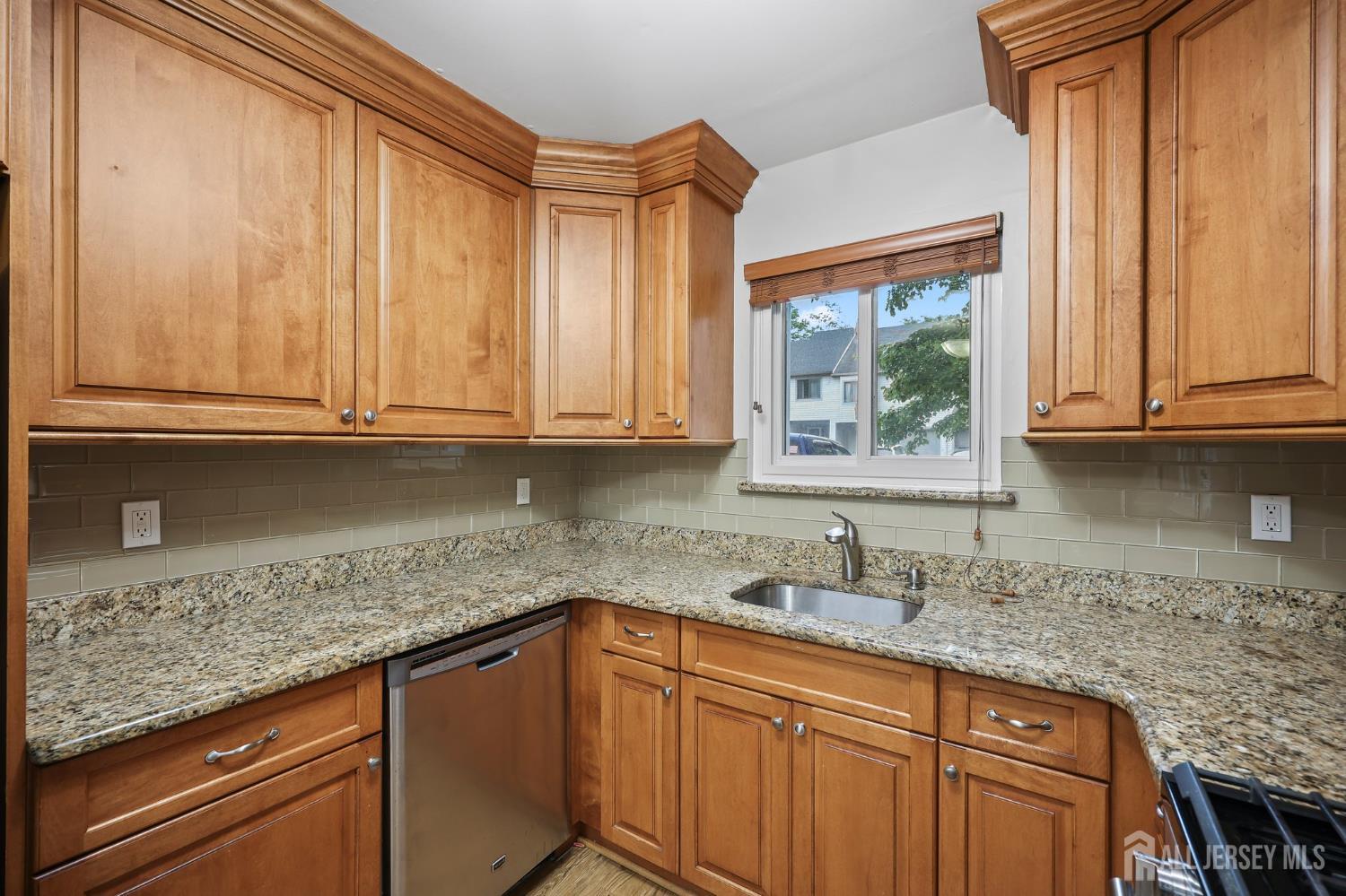 70 Lexington Circle, Old Bridge, New Jersey image 13