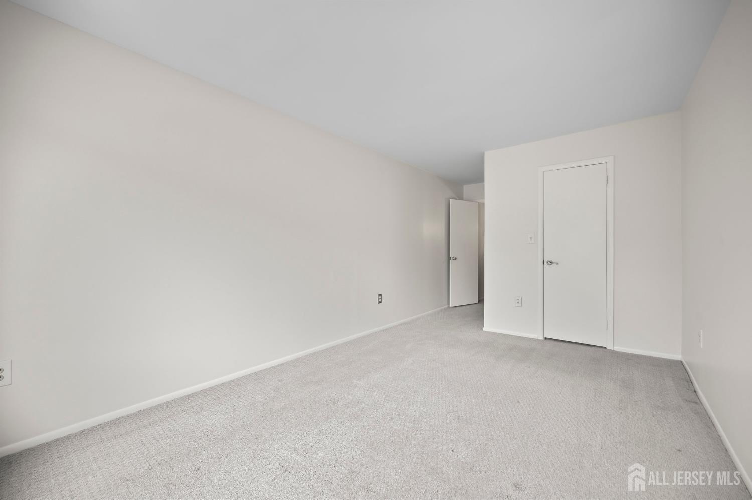 70 Lexington Circle, Old Bridge, New Jersey image 35