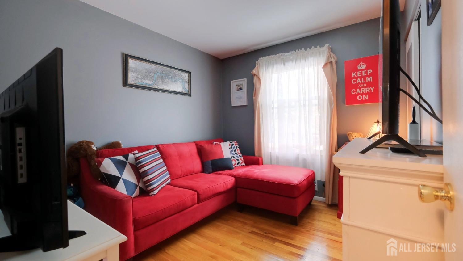 277 Grandview Avenue, Piscataway, New Jersey image 20
