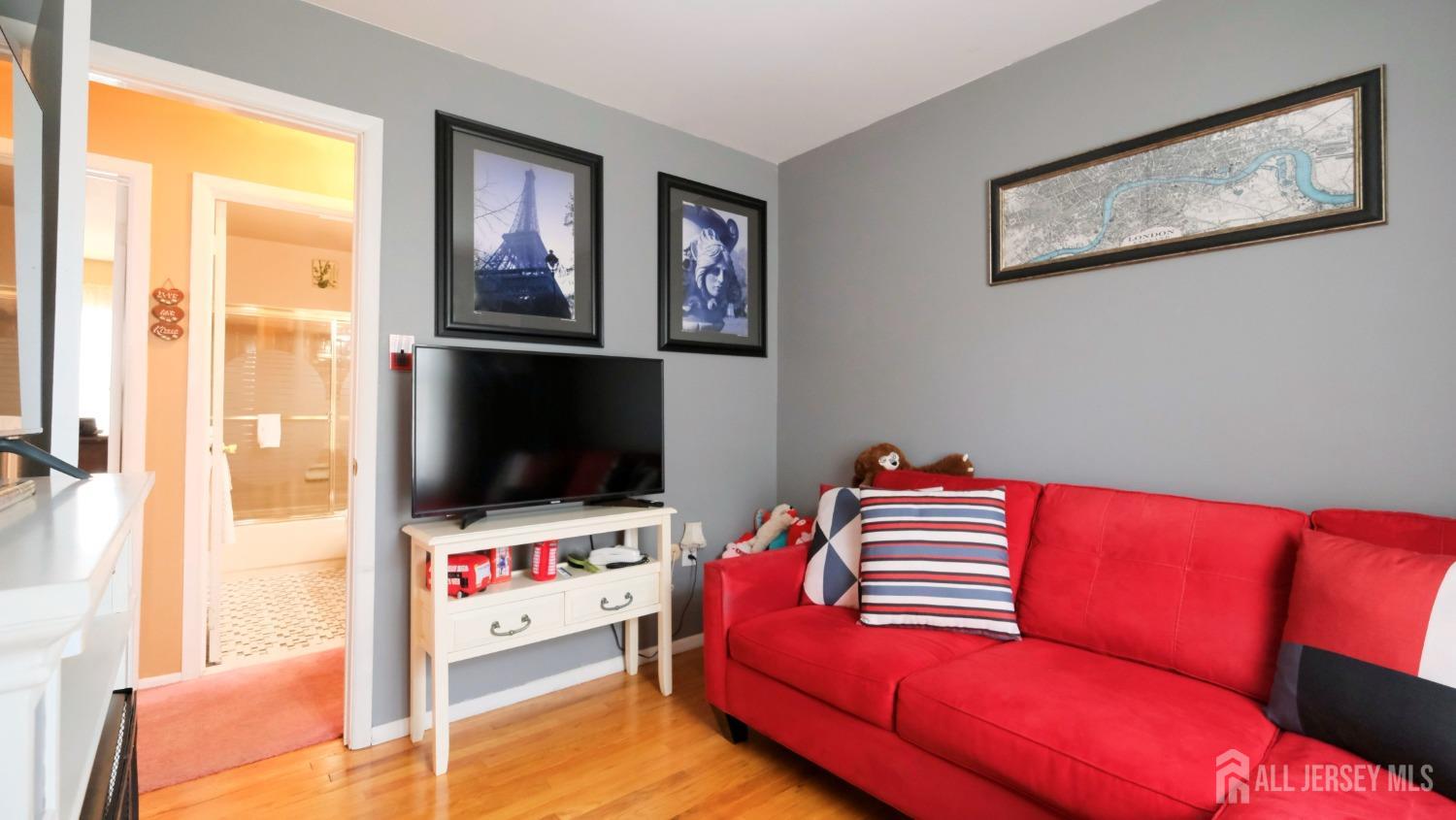 277 Grandview Avenue, Piscataway, New Jersey image 21