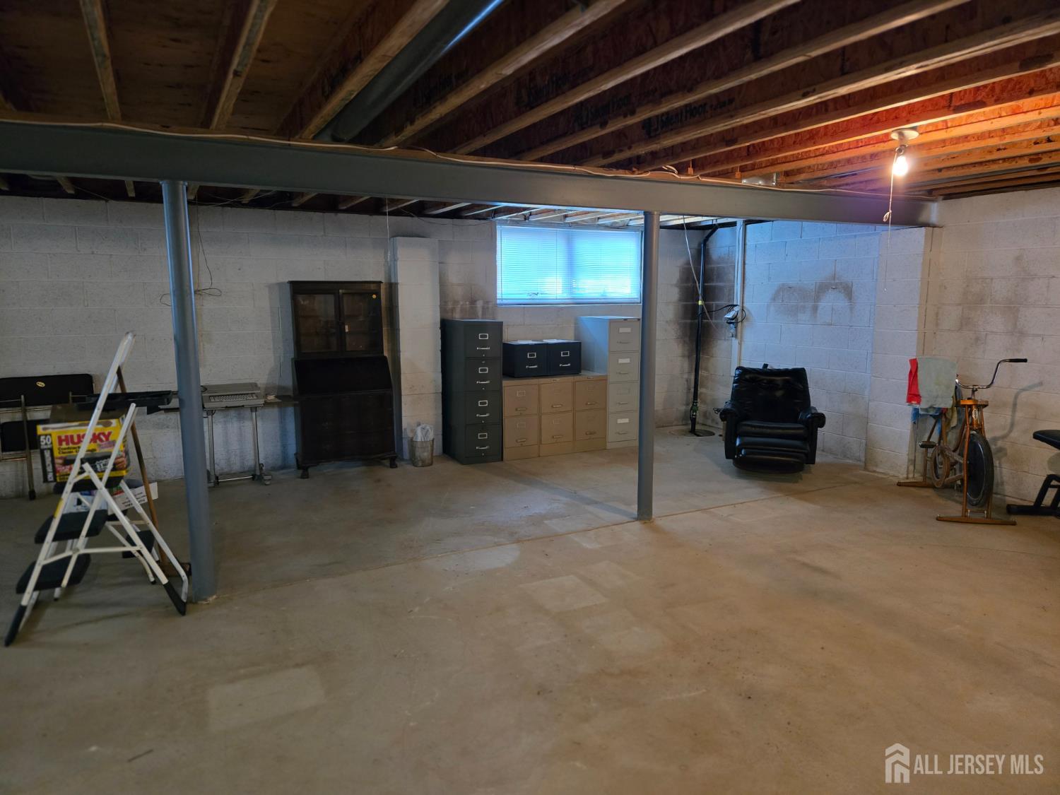 16 Phillip Court, Monroe Township, New Jersey image 37