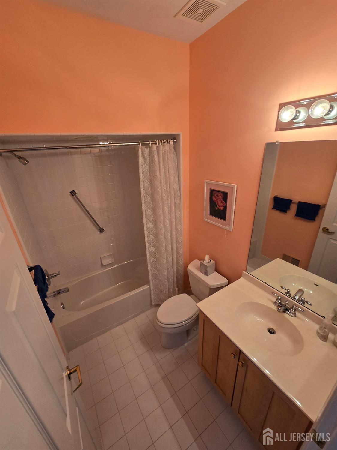16 Phillip Court, Monroe Township, New Jersey image 18