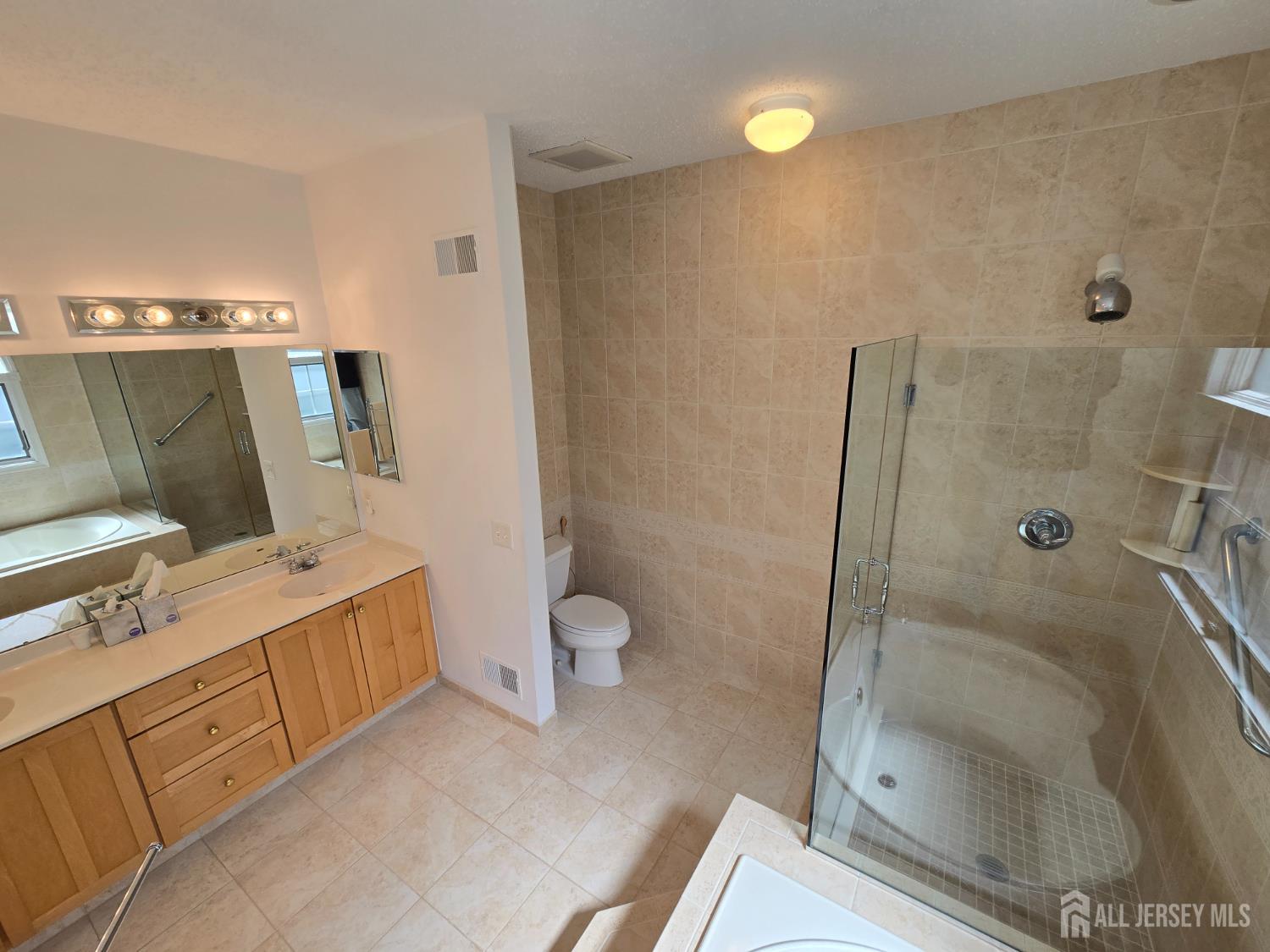 16 Phillip Court, Monroe Township, New Jersey image 21