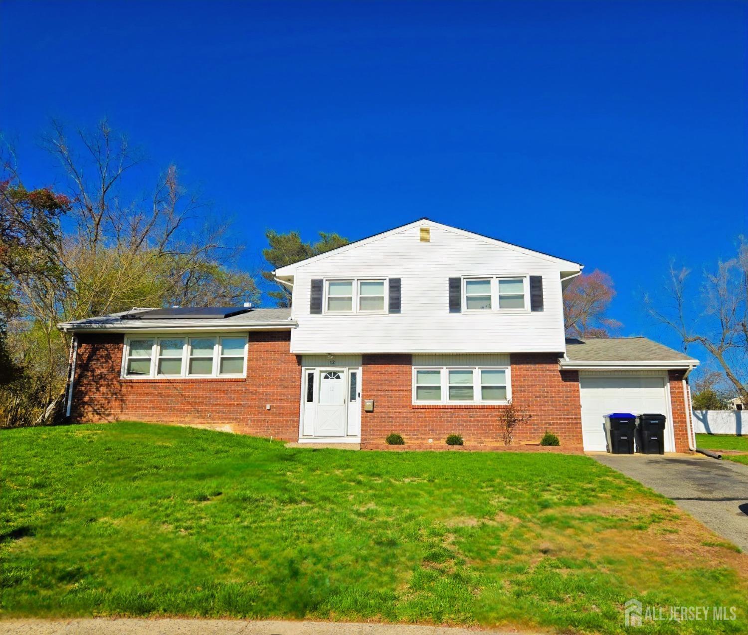 12 Ainslie Court, East Brunswick, New Jersey image 1