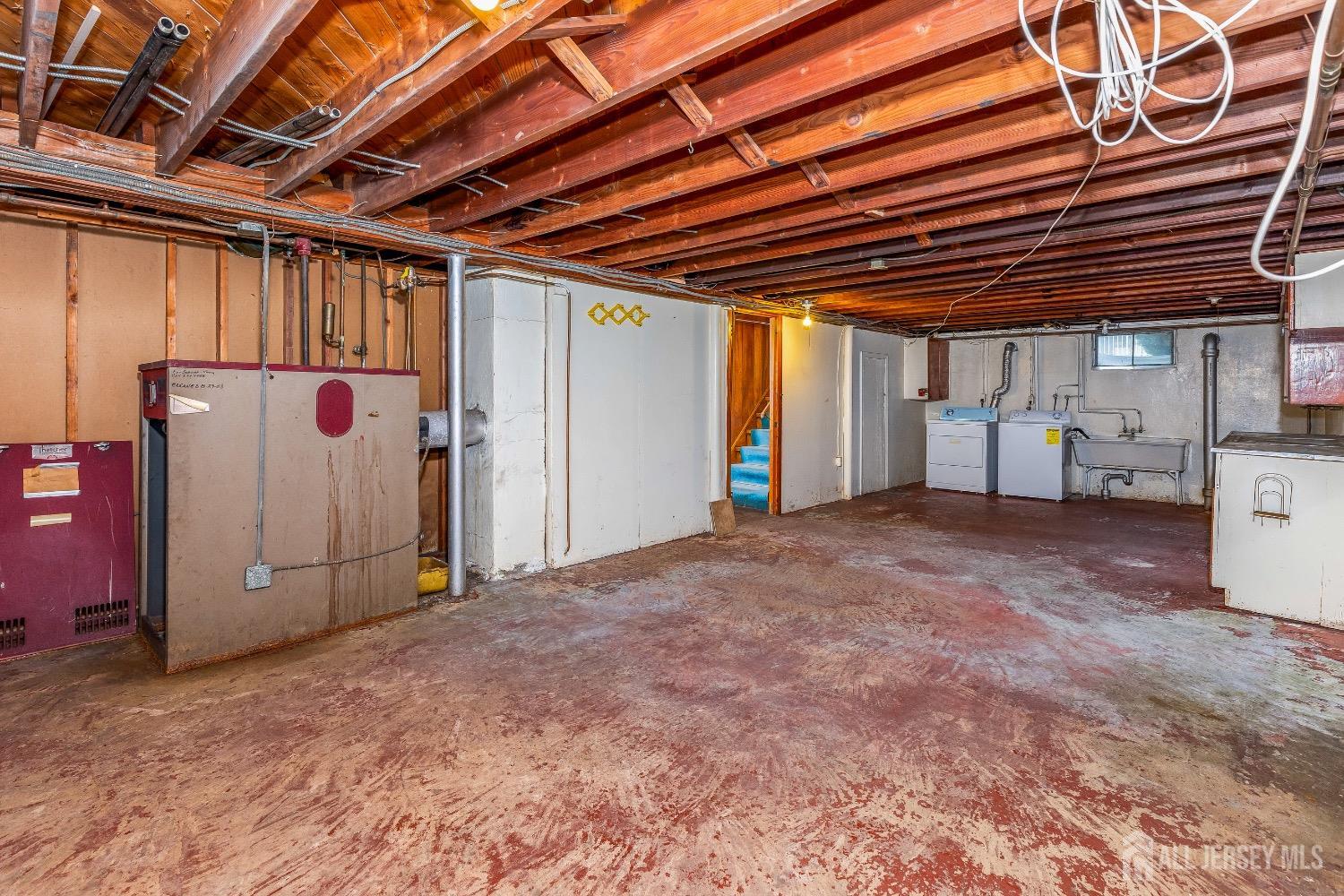125 Deerfield Road, Sayreville, New Jersey image 24
