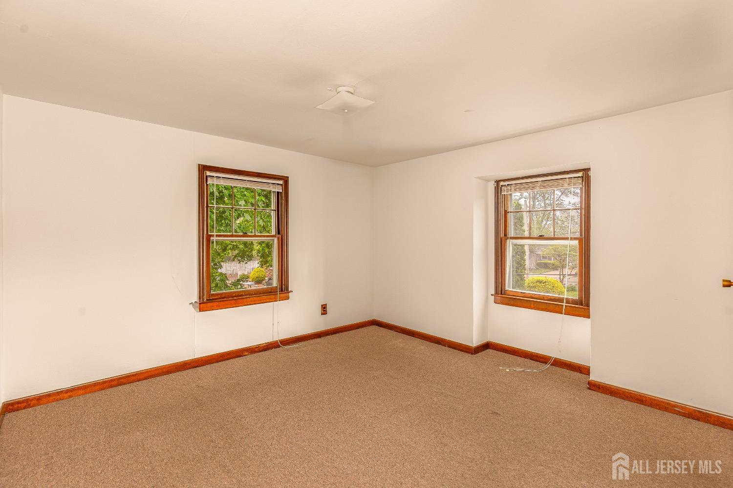 125 Deerfield Road, Sayreville, New Jersey image 23