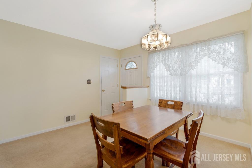 25 Orchard Road, Middlesex, New Jersey image 4