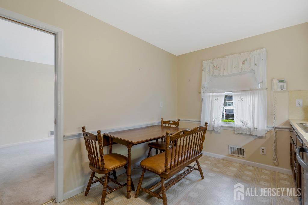 25 Orchard Road, Middlesex, New Jersey image 14