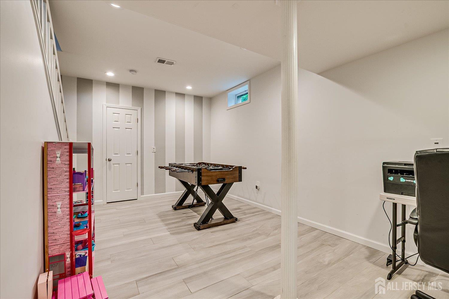 153 Brookhill Avenue, Edison, New Jersey image 39