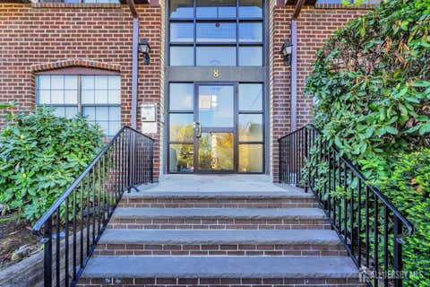 Condo For Sale - 812 Green Hollow Drive<br/> Middlesex County, Iselin, NJ 08830