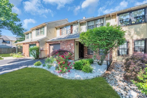 Condo For Sale - 25 Paine Court<br/> East Brunswick, NJ 08816