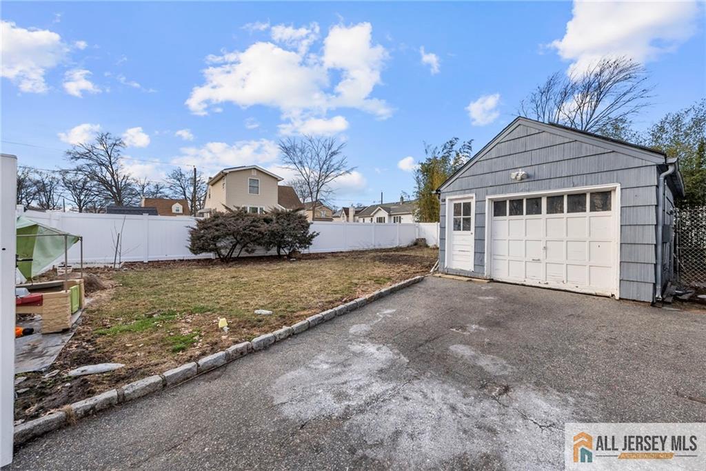 43 Livingston Avenue, Avenel, New Jersey image 34