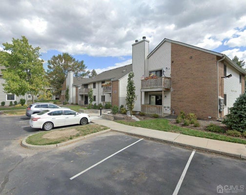 4909 RAVENS CREST DR, PLAINSBORO, NJ 08536 - Image 3c29f7e35ed6a4ea0fd616467df154d2/2906105386