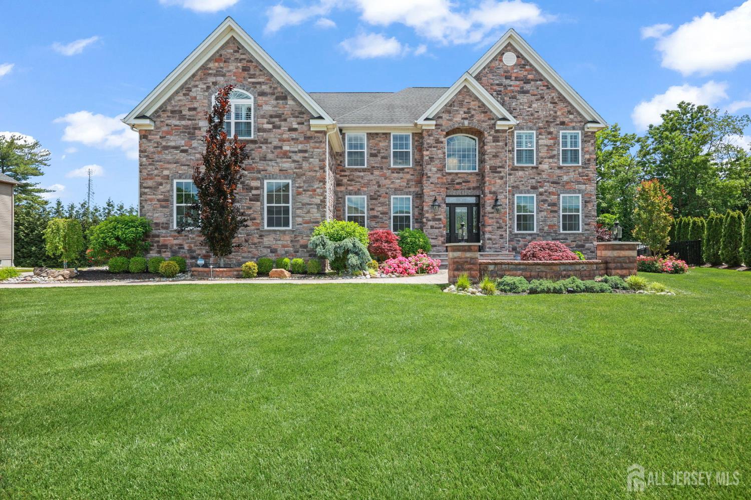 9 Gatarz Court