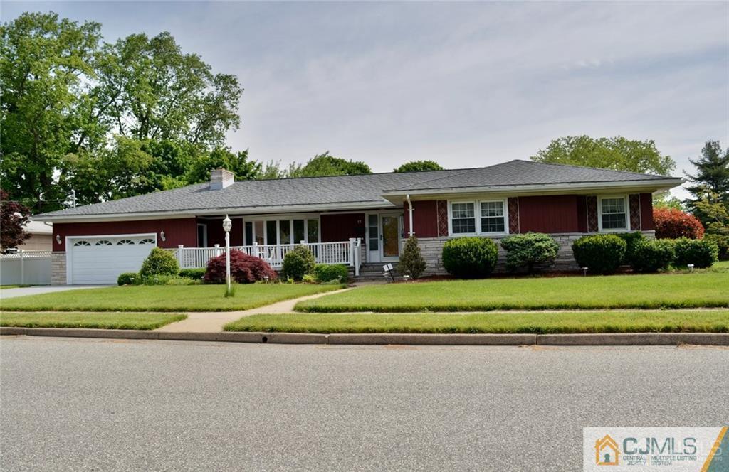 Photo 1 of 25 — 15 Sheppard Place, Edison, NJ 08817
