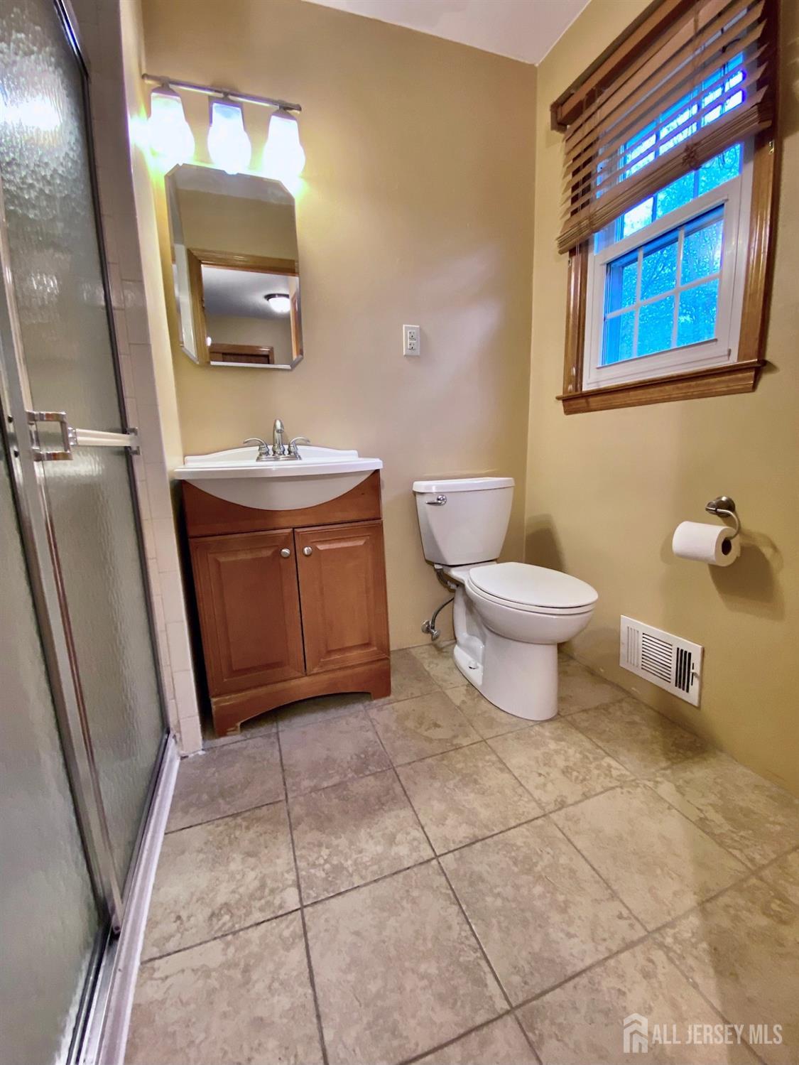 29 Francis Road, East Brunswick, New Jersey image 18
