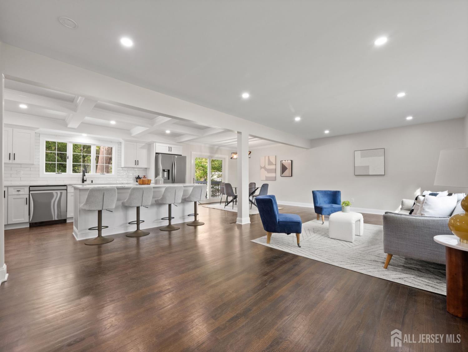 8 S Surrey Lane, East Brunswick, New Jersey image 3