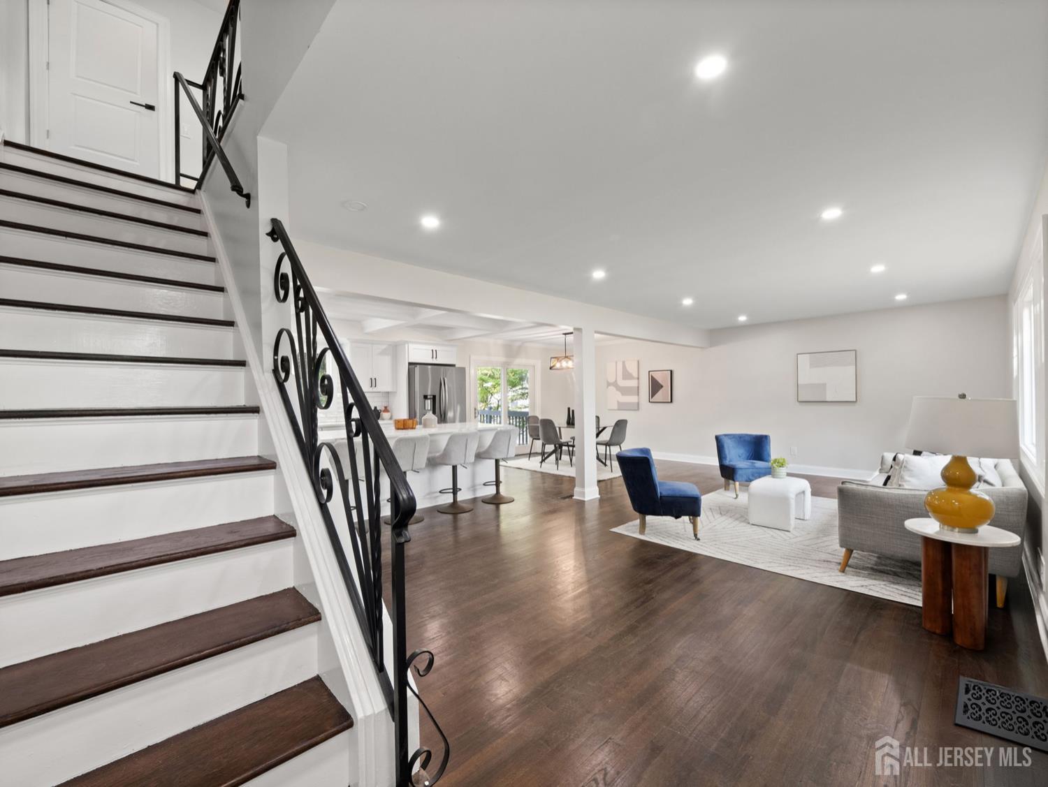 8 S Surrey Lane, East Brunswick, New Jersey image 2