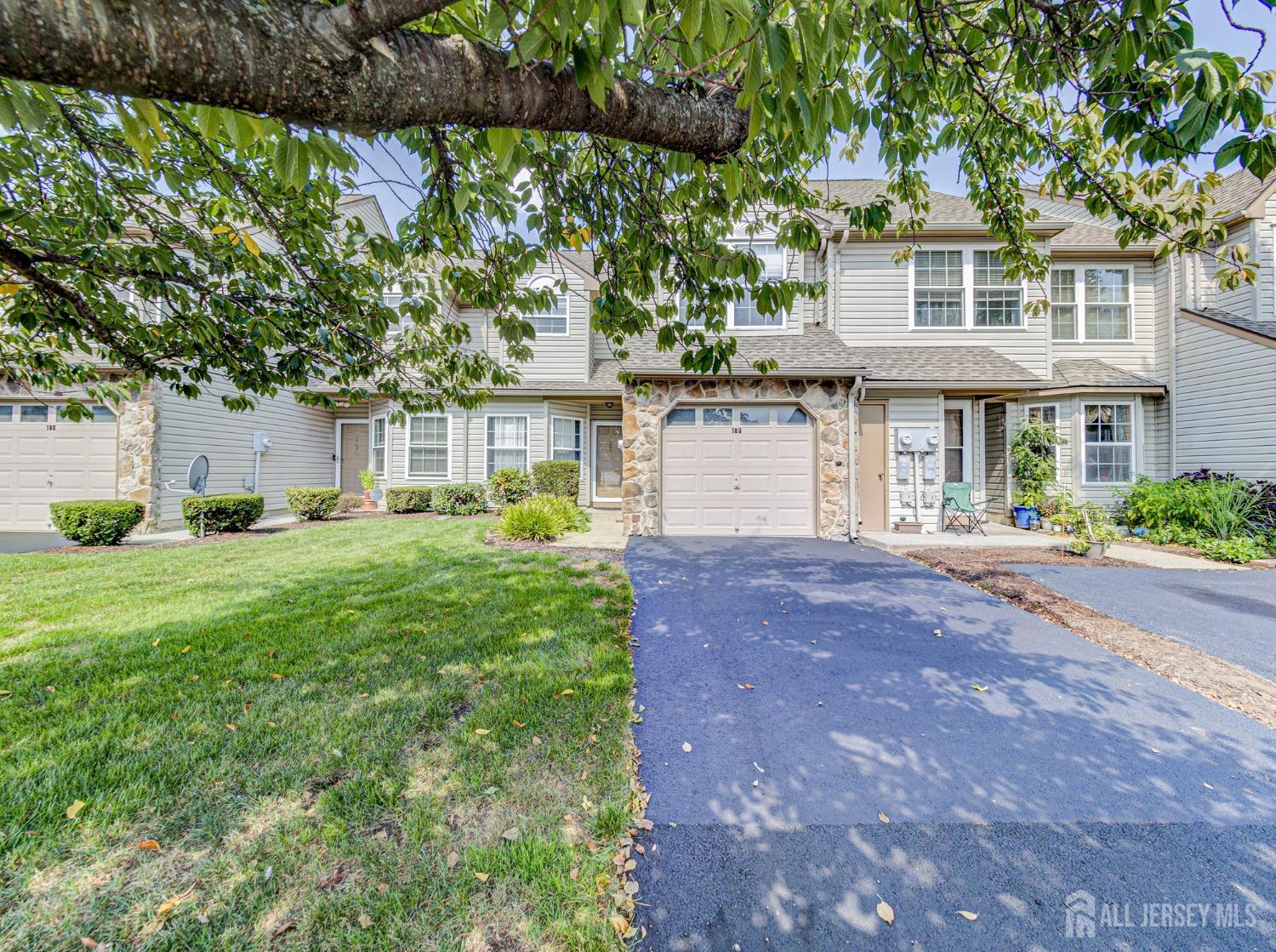 189 Nebula Road, Piscataway, New Jersey image 1