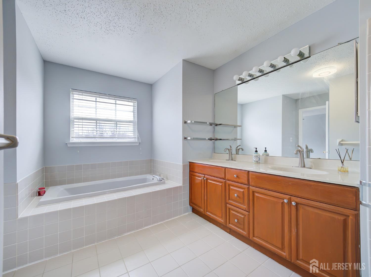 189 Nebula Road, Piscataway, New Jersey image 38