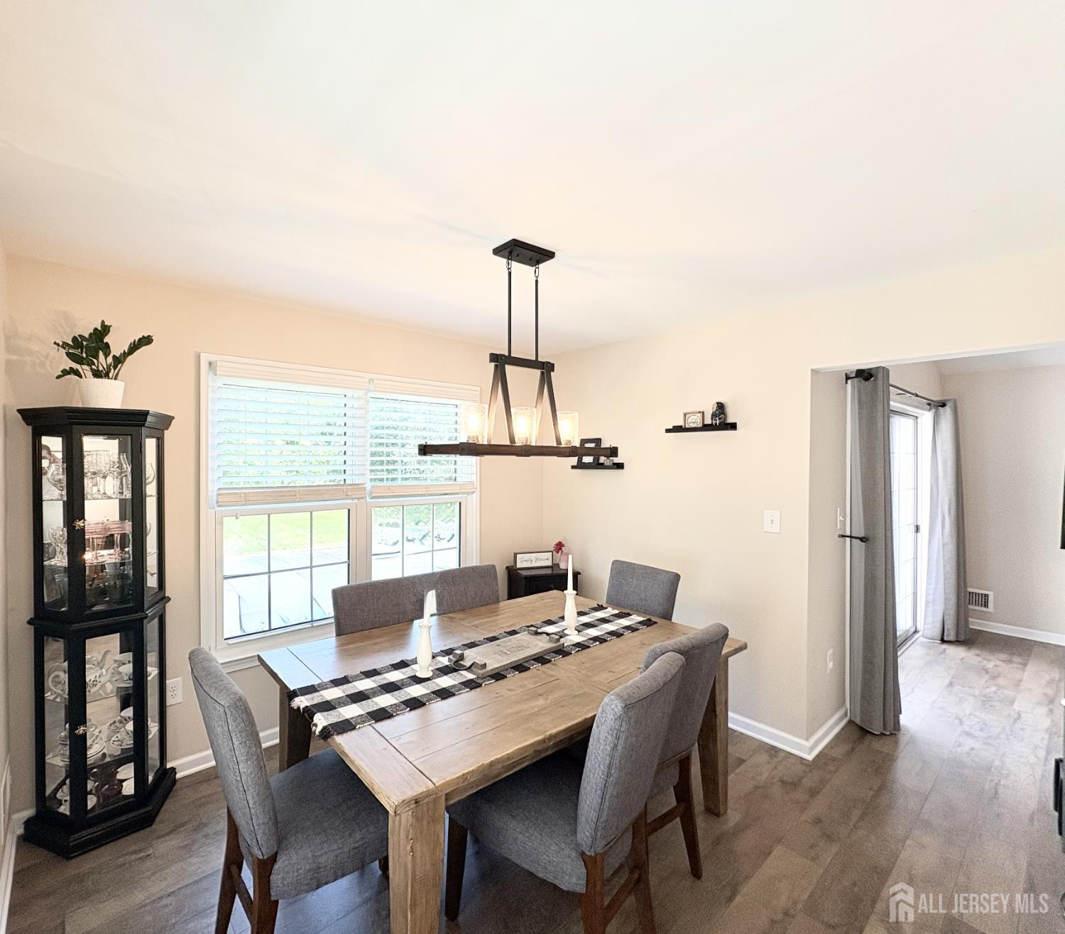 122 Arbor Way, Branchburg, New Jersey image 7