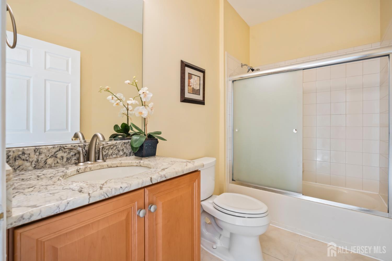 East Brunswick, New Jersey, 08816, United States, 4 Bedrooms Bedrooms, ,3 BathroomsBathrooms,Residential,Active,2013452